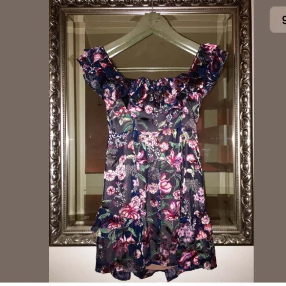 💔SOLD For Love & Lemons Flora Off Shoulder Dress - Picture 6 of 8